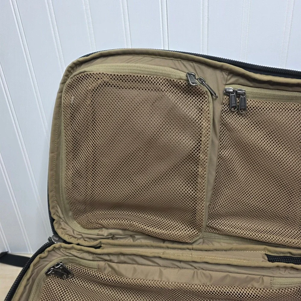 Fjallraven Raven 28L Backpack Black G-1000 Heavy Duty Laptop Bag Mens
